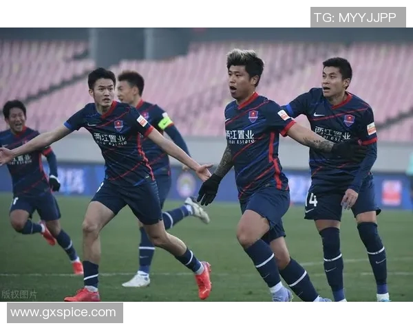 重庆篮球队实力引发热议球迷观点分歧引关注