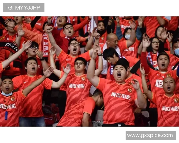 广州恒大淘宝迎战鲁能争夺中超冠军荣耀之战精彩回顾与分析